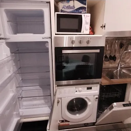 Apartament Fiore San Pietro *